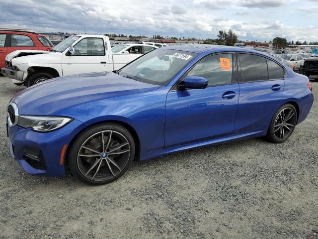 WBA5R1C50KAE81647 - 2019 BMW 330I BLUE photo 1