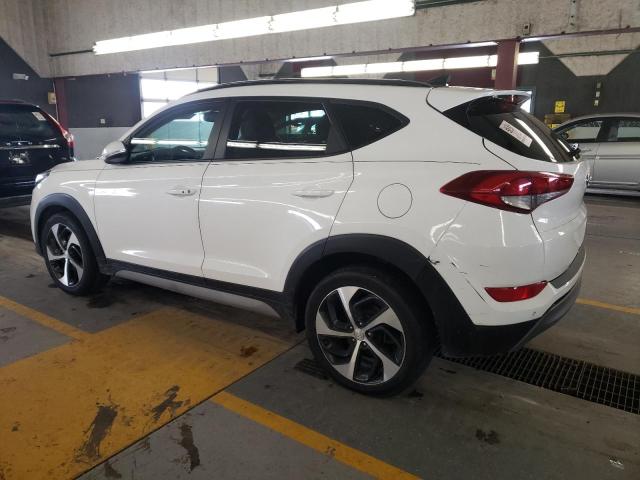 KM8J33A20JU786689 - 2018 HYUNDAI TUCSON VALUE WHITE photo 2