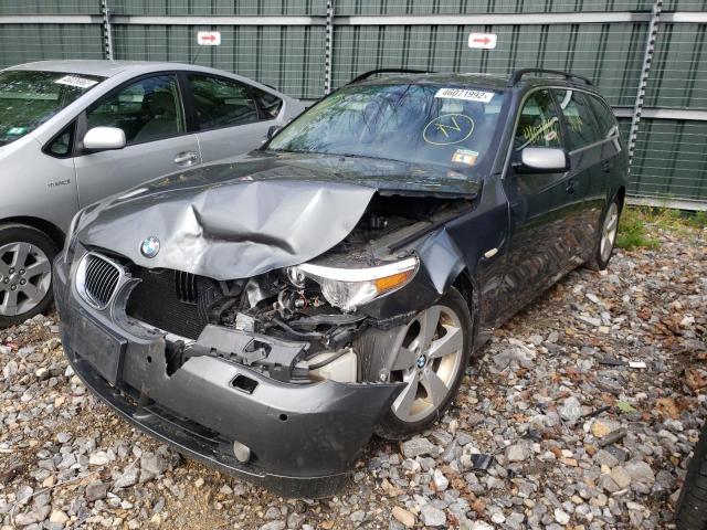 WBANN73577CN04025 - 2007 BMW 530 XIT GRAY photo 2