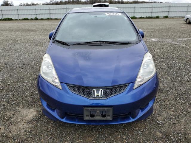 JHMGE884X9S053729 - 2009 HONDA FIT SPORT BLUE photo 5