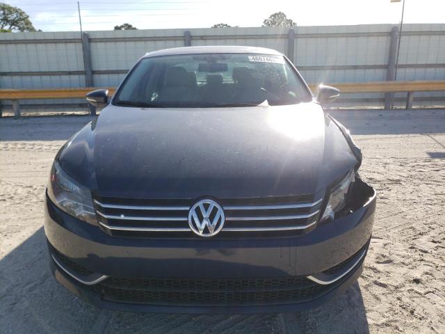 1VWBH7A34CC030217 - 2012 VOLKSWAGEN PASSAT SE BLUE photo 5