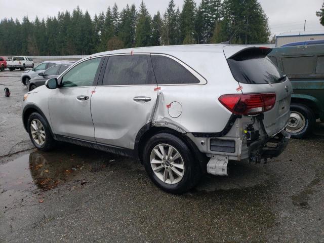 5XYPG4A57KG561076 - 2019 KIA SORENTO LX SILVER photo 2