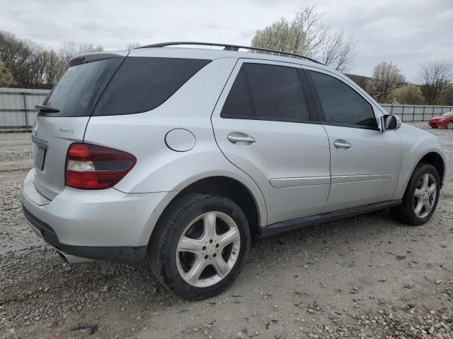 4JGBB86E78A404175 - 2008 MERCEDES-BENZ ML 350 SILVER photo 3