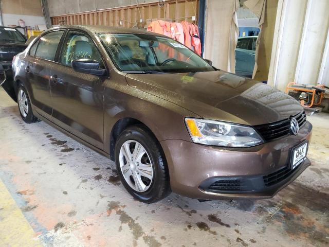 3VW2K7AJXEM252097 - 2014 VOLKSWAGEN JETTA BASE 棕色 照片 4