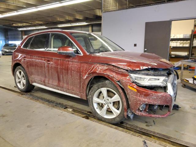 WA1CNAFY7L2099923 - 2020 AUDI Q5 PRESTIGE RED photo 4