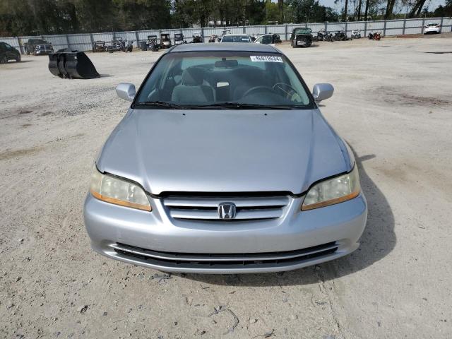 1HGCG56481A084503 - 2001 HONDA ACCORD LX SILVER photo 5