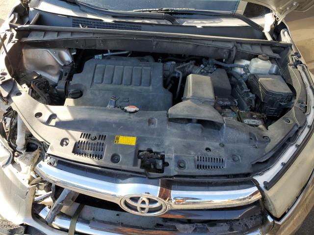 5TDJKRFH9GS250277 - 2016 TOYOTA HIGHLANDER XLE TAN photo 12