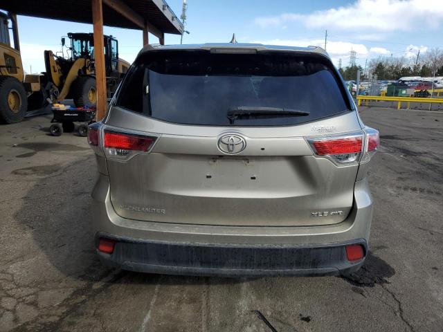5TDJKRFH9GS250277 - 2016 TOYOTA HIGHLANDER XLE TAN photo 6