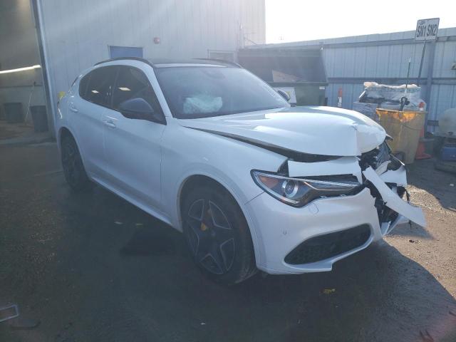 ZASPAKBNXL7C93313 - 2020 ALFA ROMEO STELVIO TI თეთრი ფოტო 4