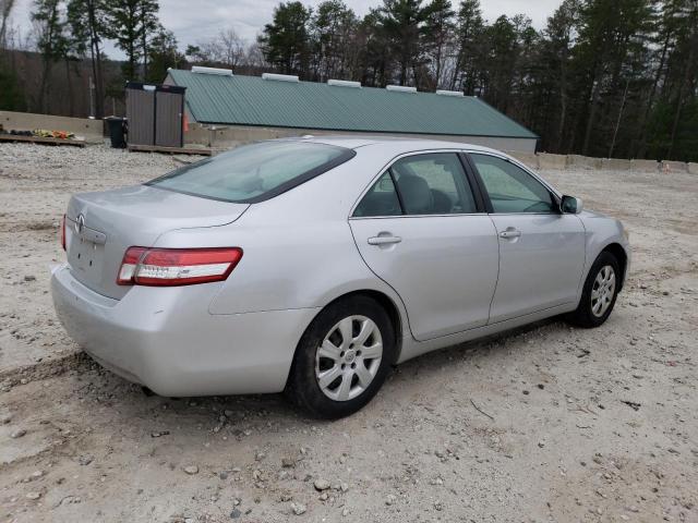 4T1BF3EKXBU708797 - 2011 TOYOTA CAMRY BASE SILVER photo 3