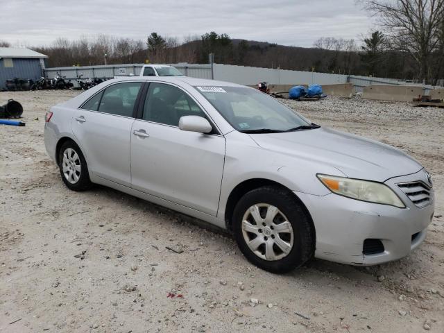 4T1BF3EKXBU708797 - 2011 TOYOTA CAMRY BASE SILVER photo 4