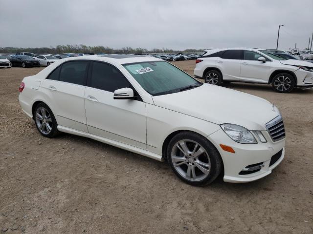 WDDHF5KB7DA668090 - 2013 MERCEDES-BENZ E 350 WHITE photo 4