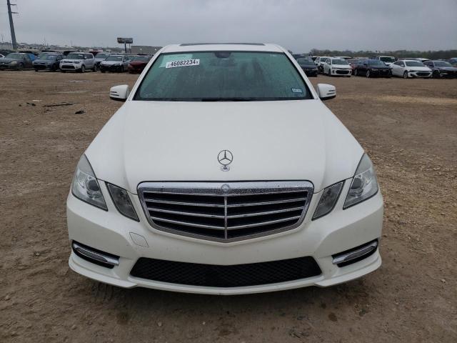 WDDHF5KB7DA668090 - 2013 MERCEDES-BENZ E 350 WHITE photo 5