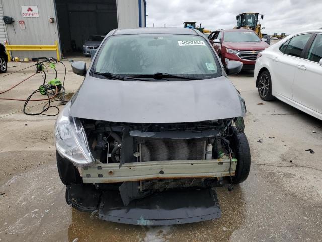 3N1CN7AP2KL816686 - 2019 NISSAN VERSA S SILVER photo 5