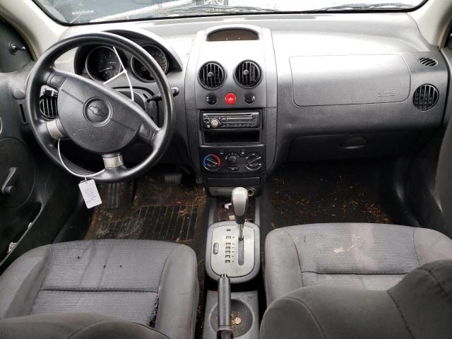 KL1TD66607B713440 - 2007 CHEVROLET AVEO BASE SILVER photo 8