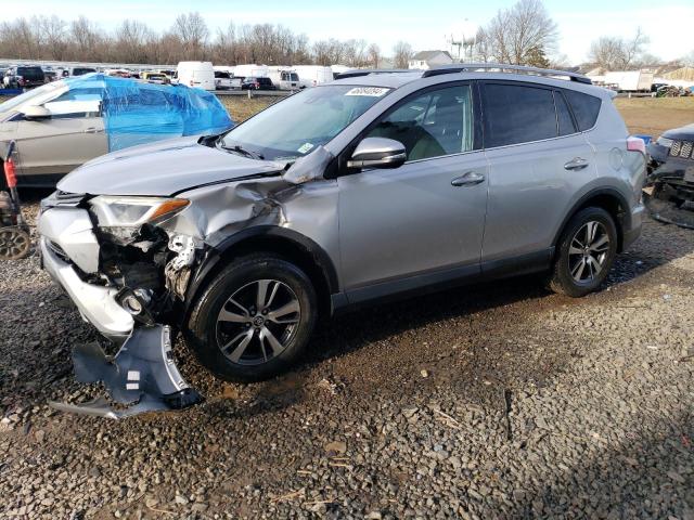 2T3RFREV6HW644673 - 2017 TOYOTA RAV4 XLE SILVER photo 1