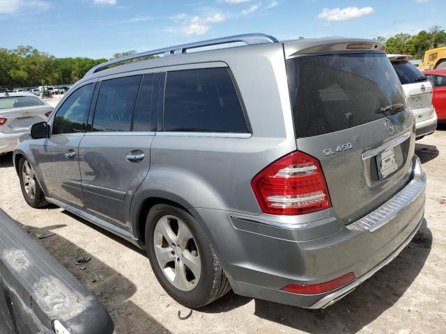 4JGBF7BE0AA558804 - 2010 MERCEDES-BENZ GL 450 4MATIC GRAY photo 2