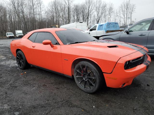 2C3CDZBTXJH138658 - 2018 DODGE CHALLENGER R/T ORANGE photo 4