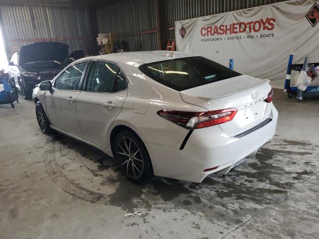 4T1T11AK0PU090264 - 2023 TOYOTA CAMRY SE NIGHT SHADE WHITE photo 2