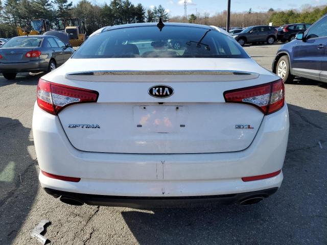 5XXGR4A63DG199516 - 2013 KIA OPTIMA SX WHITE photo 6