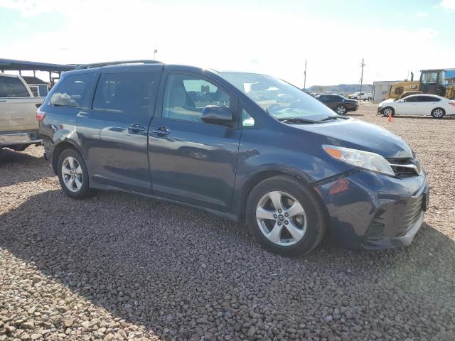 5TDKZ3DC1KS009276 - 2019 TOYOTA SIENNA LE BLUE photo 4