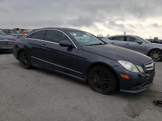 WDDKJ7CB7AF026319 - 2010 MERCEDES-BENZ E 550 GRAY photo 4