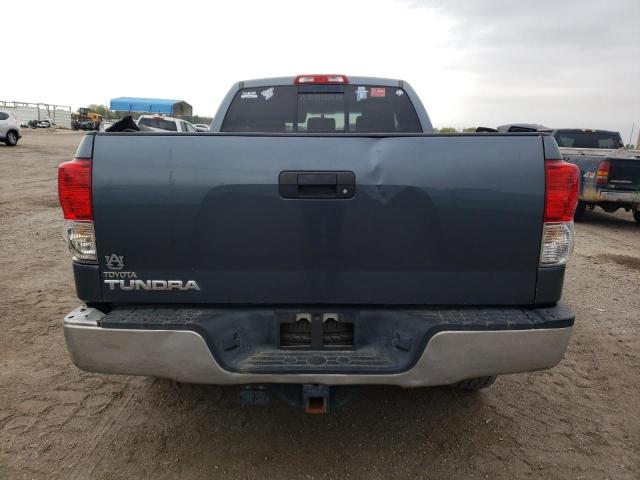 5TFRM5F11AX015463 - 2010 TOYOTA TUNDRA DOUBLE CAB SR5 BLUE photo 6