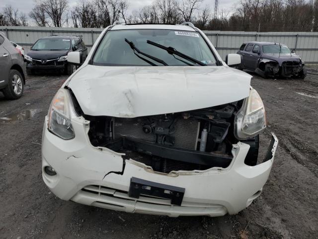 JN8AS5MV3DW127463 - 2013 NISSAN ROGUE S WHITE photo 5