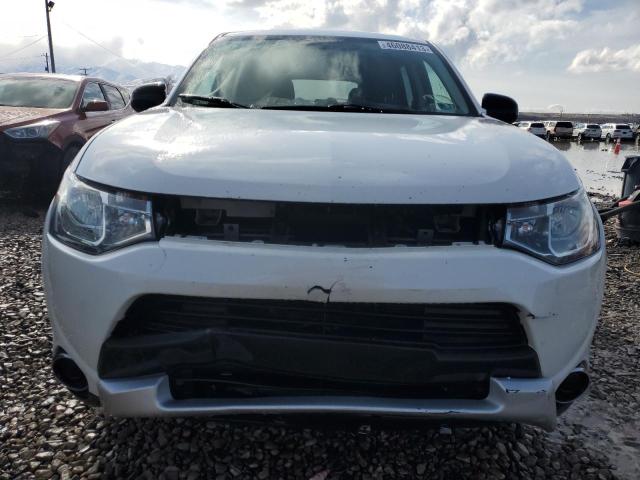 JA4AD2A31FZ010659 - 2015 MITSUBISHI OUTLANDER ES WHITE photo 5