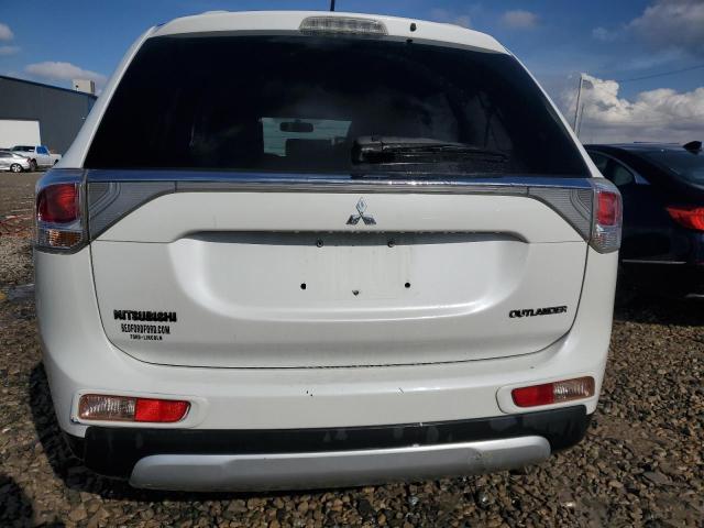 JA4AD2A31FZ010659 - 2015 MITSUBISHI OUTLANDER ES WHITE photo 6