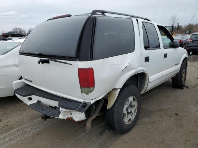 1GNDT13X14K166360 - 2004 CHEVROLET BLAZER WHITE photo 3