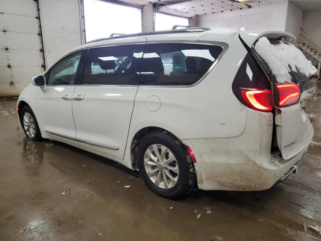 2C4RC1BG2JR113776 - 2018 CHRYSLER PACIFICA TOURING L WHITE photo 2