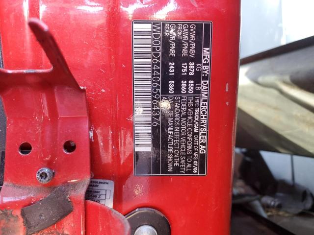 WD0PD644065964376 - 2006 DODGE SPRINTER 2500 RED photo 13