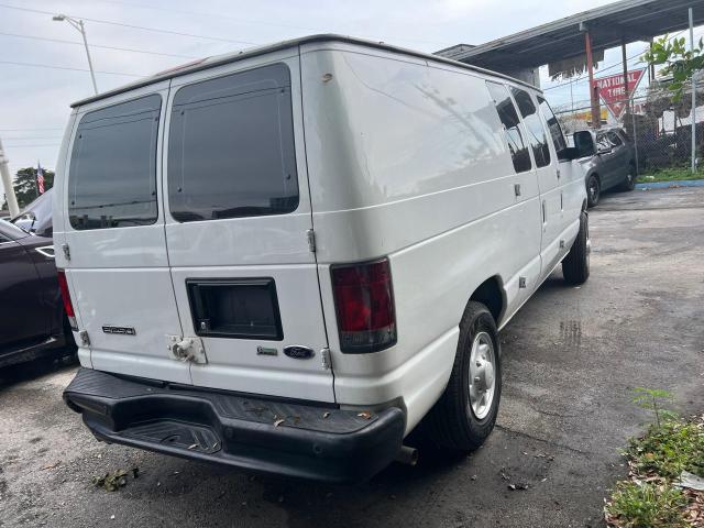 1FTNE1EW2ADA71706 - 2010 FORD ECONOLINE E150 VAN WHITE photo 4