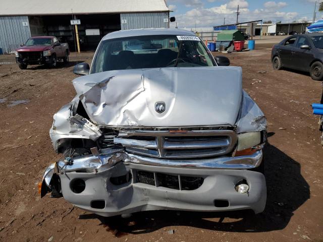 1D7HL48N24S750517 - 2004 DODGE DAKOTA QUAD SLT SILVER photo 5