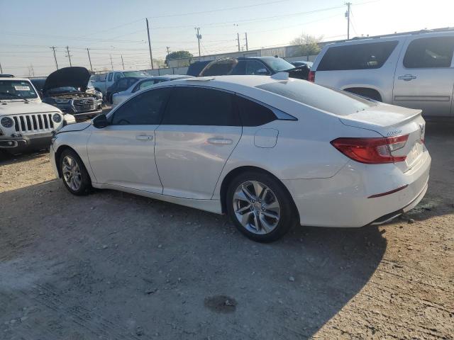 1HGCV1F18KA030379 - 2019 HONDA ACCORD LX WHITE photo 2