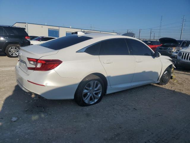 1HGCV1F18KA030379 - 2019 HONDA ACCORD LX WHITE photo 3