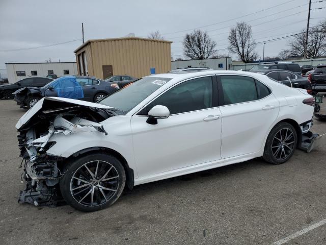 4T1T11AK9PU747255 - 2023 TOYOTA CAMRY SE NIGHT SHADE WHITE photo 1