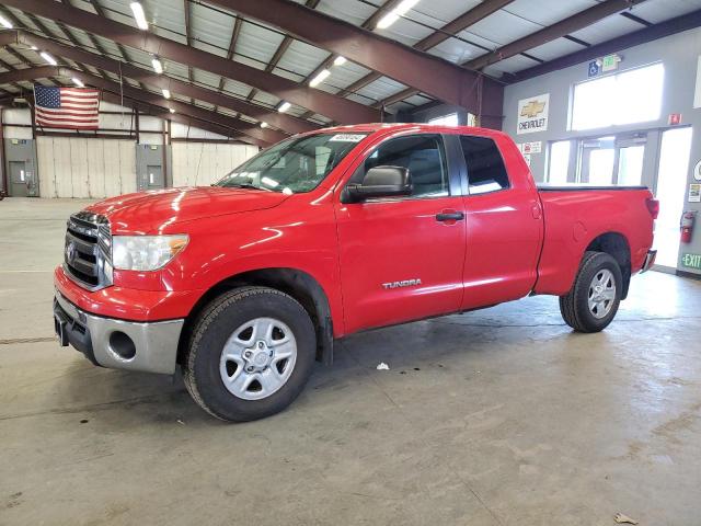 5TFUM5F12BX024443 - 2011 TOYOTA TUNDRA DOUBLE CAB SR5 RED photo 1