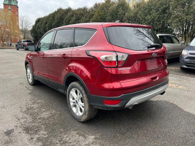 1FMCU9GDXHUF00701 - 2017 FORD ESCAPE SE BURGUNDY photo 3