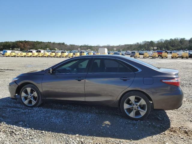 4T1BF1FK9FU956502 - 2015 TOYOTA CAMRY LE GRAY photo 2