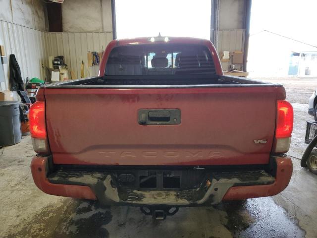 3TMCZ5AN9JM157924 - 2018 TOYOTA TACOMA DOUBLE CAB RED photo 6