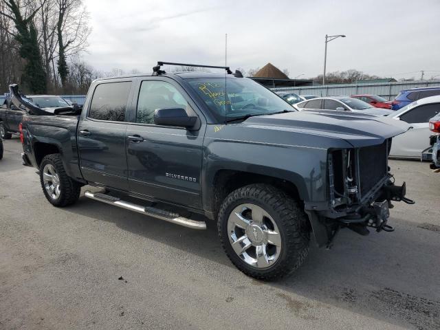 3GCUKRER3JG348170 - 2018 CHEVROLET SILVERADO K1500 LT GRAY photo 4