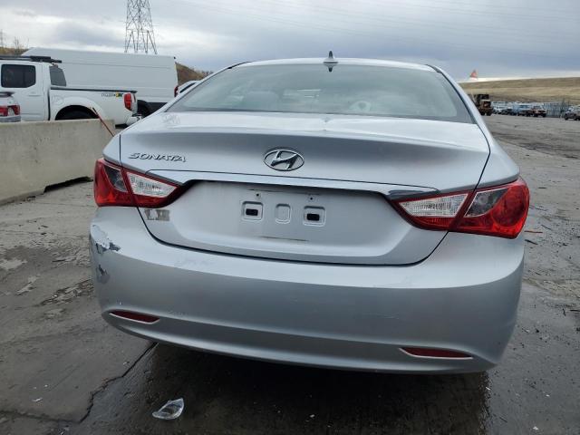 5NPEB4AC8DH703175 - 2013 HYUNDAI SONATA GLS SILVER photo 6