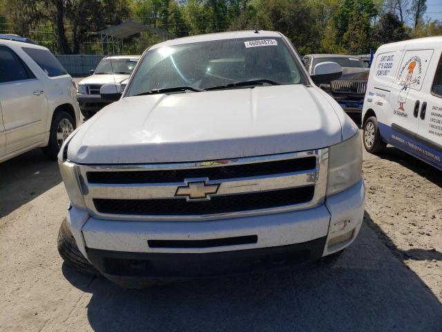 3GCEC33009G186027 - 2009 CHEVROLET SILVERADO C1500 LTZ WHITE photo 5