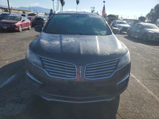 5LMCJ2C9XJUL07369 - 2018 LINCOLN MKC SELECT 灰色 照片 5