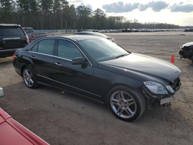 WDDHF7CB7BA319048 - 2011 MERCEDES-BENZ E 550 BLACK photo 4