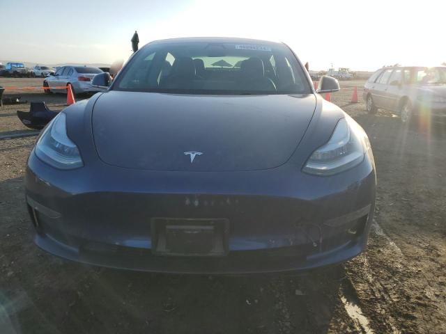 5YJ3E1EA1JF164379 - 2018 TESLA MODEL 3 BLUE photo 5