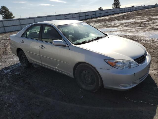 4T1BF32K82U026005 - 2002 TOYOTA CAMRY LE SILVER photo 4