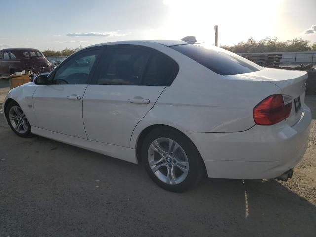 WBAVC53528FZ89037 - 2008 BMW 328 I SULEV WHITE photo 2